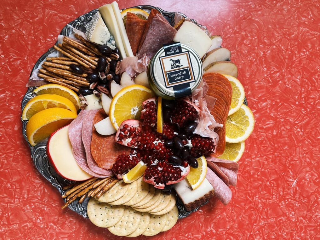 Two winter boards I made this year ❄️