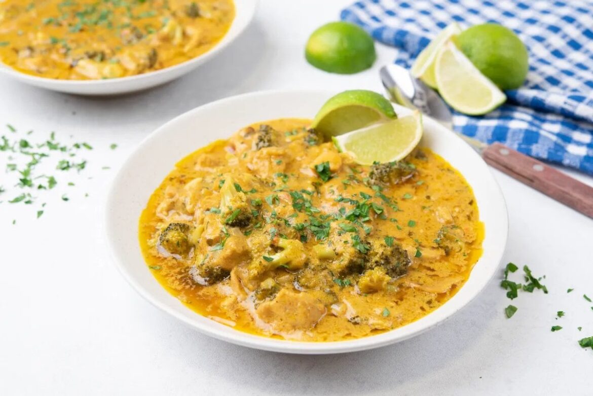 Keto Pumpkin Chicken Curry is My Perfect Winter Recipe