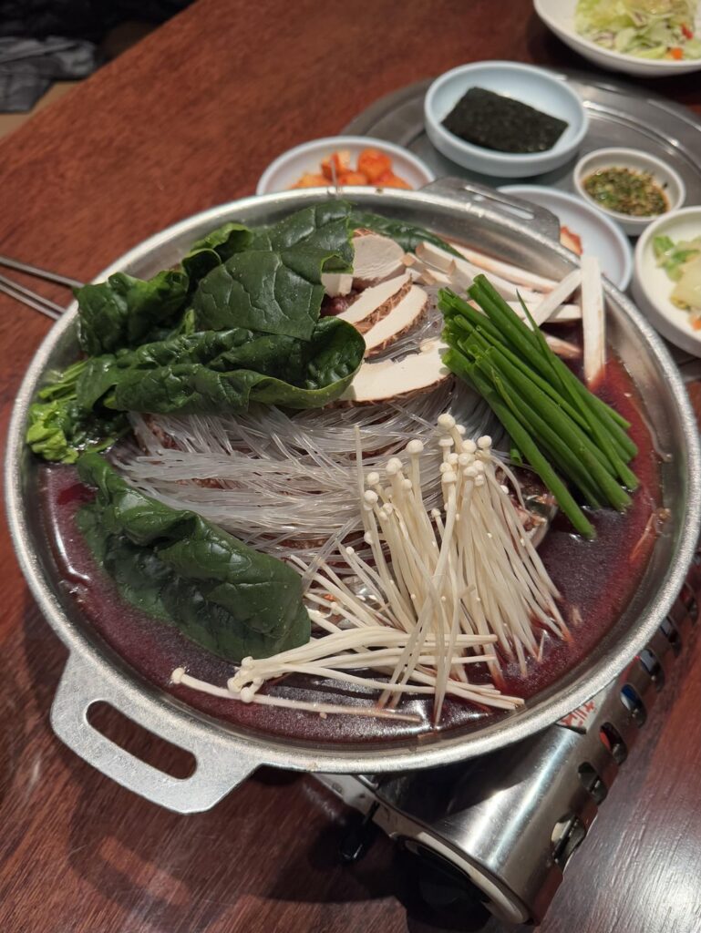 청담동 새벽집 in Seoul, South Korea