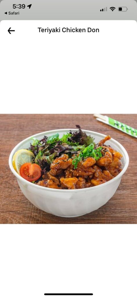 How many calories estimated for a regular teriyaki chicken rice bowl and a regular Japanese chicken curry rice bowl