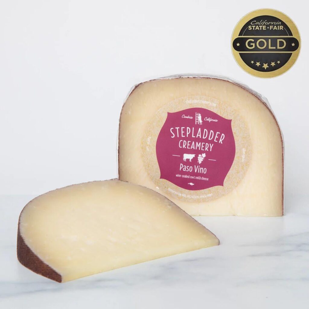 Day 1558 of posting images of cheese until I run out of cheese types: Paso Vino