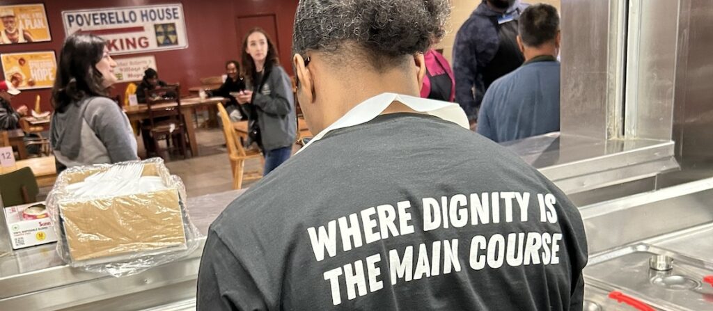 Papa Mike’s Café serves up a year of impact: 300K meals and counting papa's mikes cafe volunteer