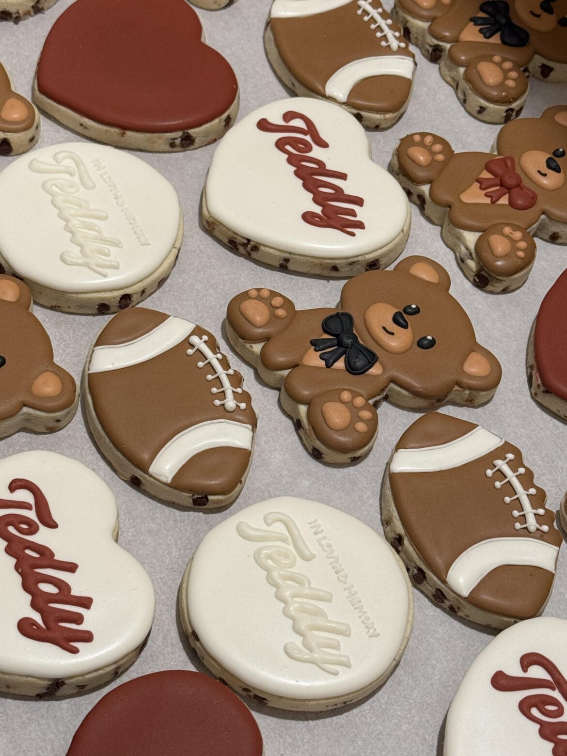 i was honored to do these memorial cookies for Teddy, who loved music, football, and is cherished every day by his mom. ❤️