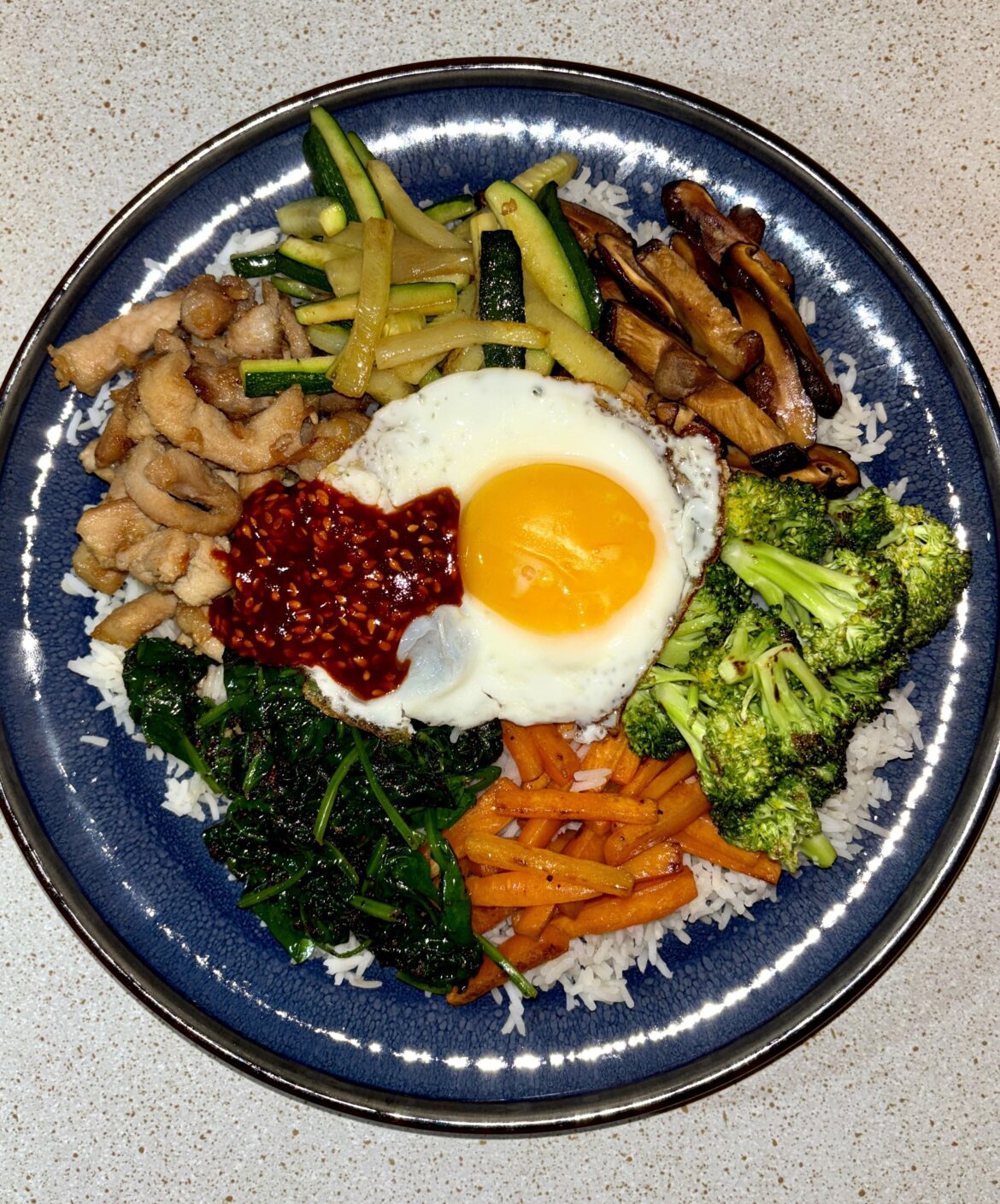 Tried making bibimbap for the first time. Pretty happy with the result. As a Scandinavian, I’m completely out of my element in this type of cuisine.