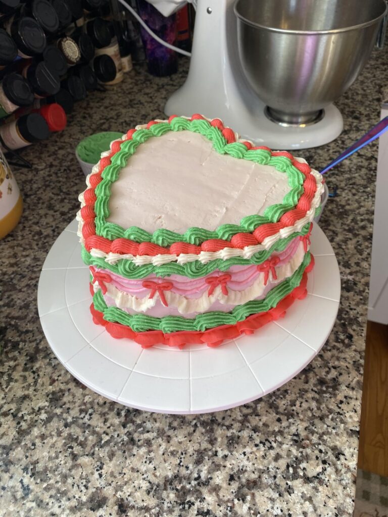 first go at a cake, thought it looked nice