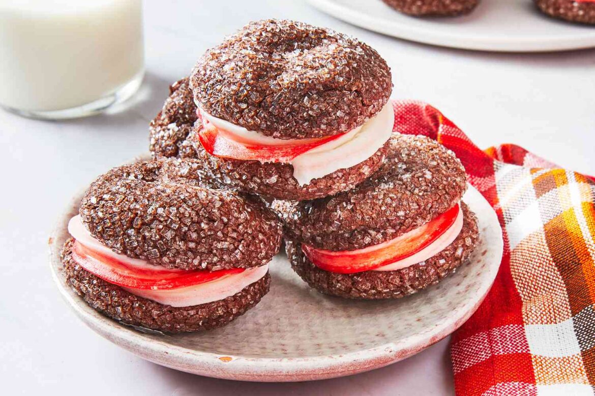 82 Popular Christmas Desserts To Make Your Holidays Bright