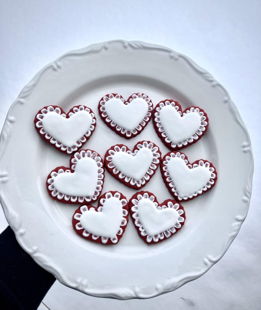 Some valentines cookies (: