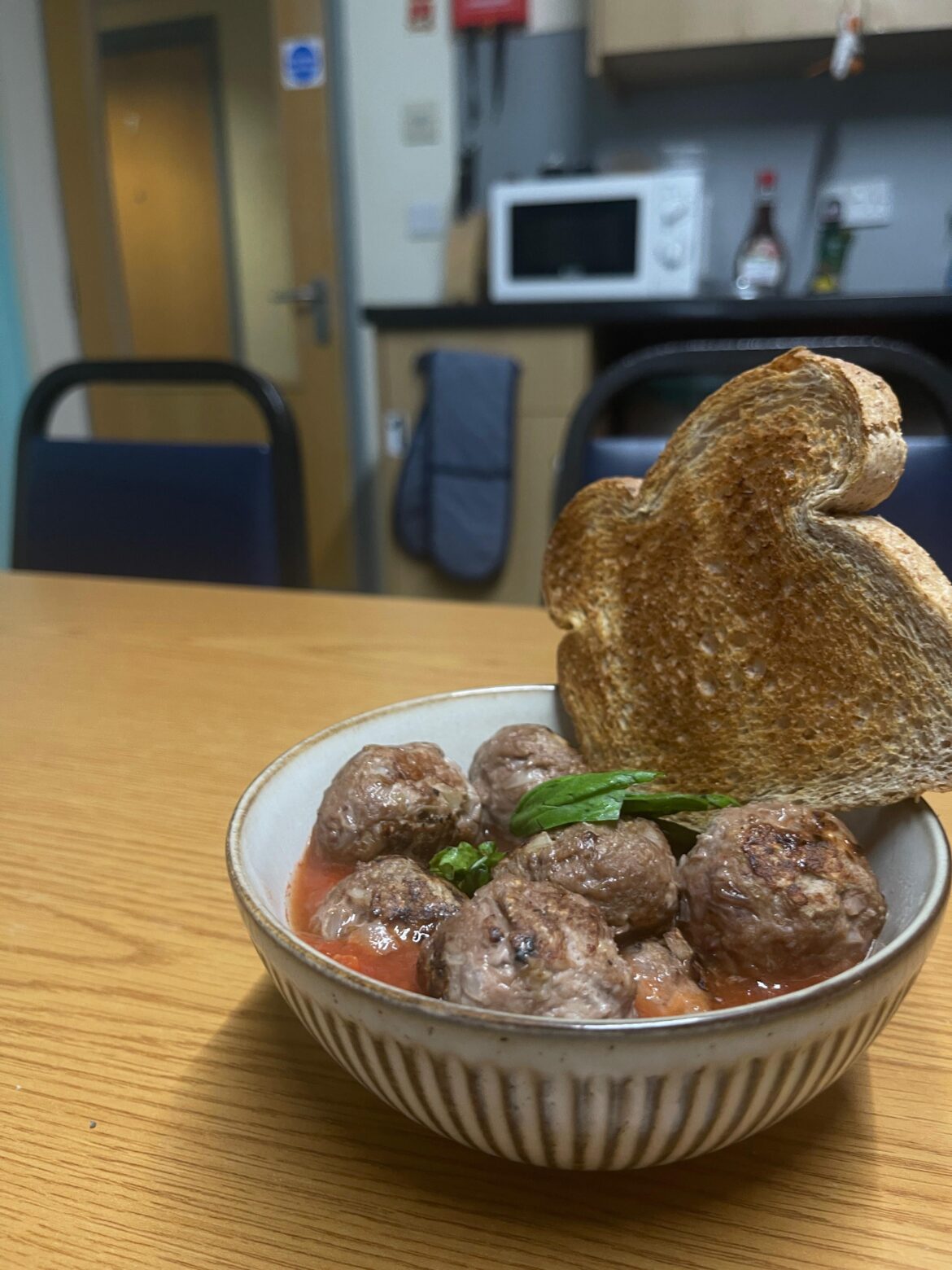 Vietnamese style low calorie Bahn Mi Xiu Mai - 520 calories, 58g protein