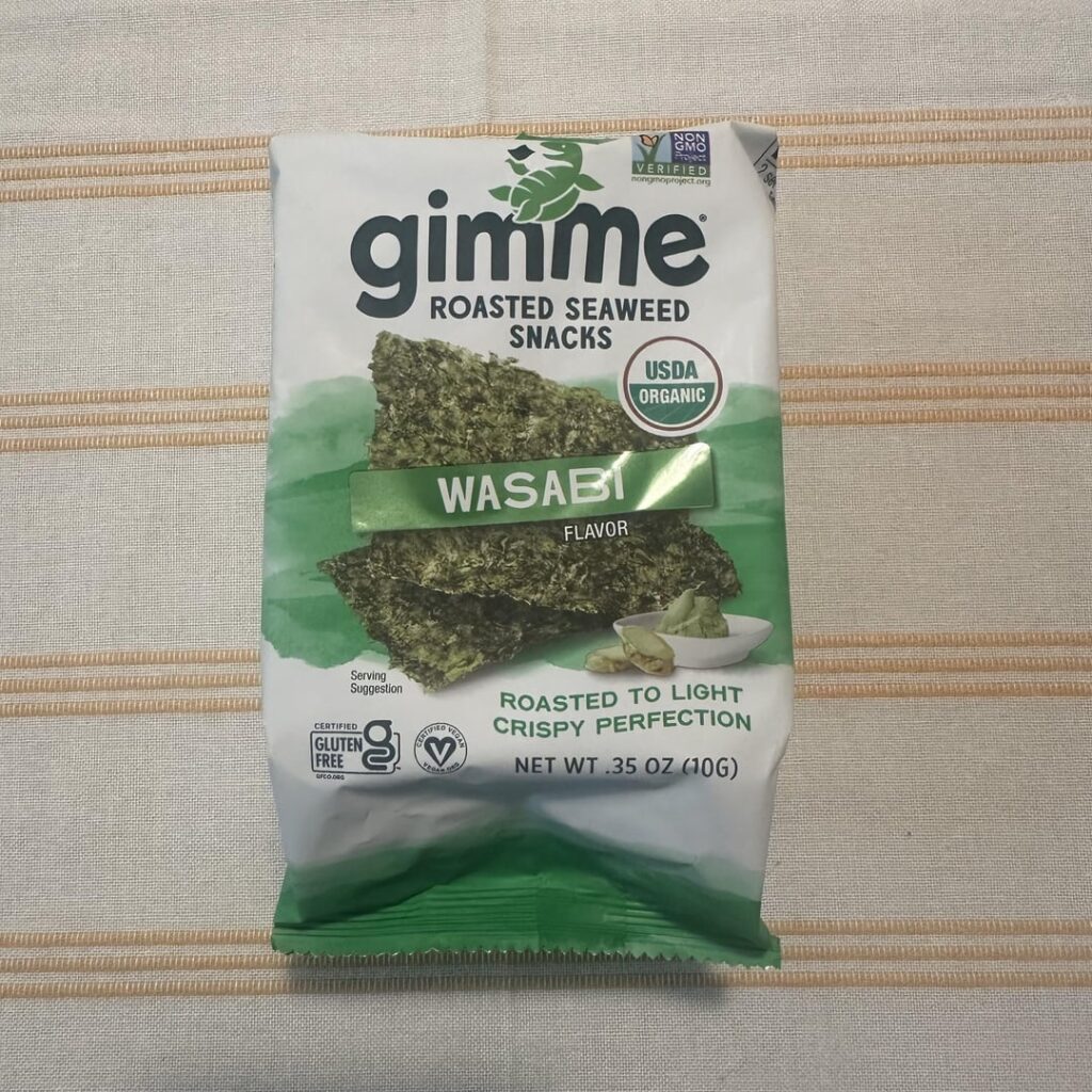 Does anyone else love snacking on these seaweed snacks? The wasabi flavor is my favorite!
