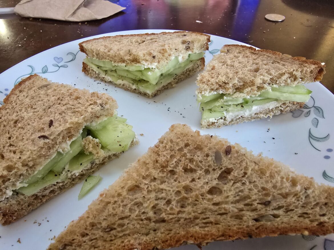 cucumber cream cheese