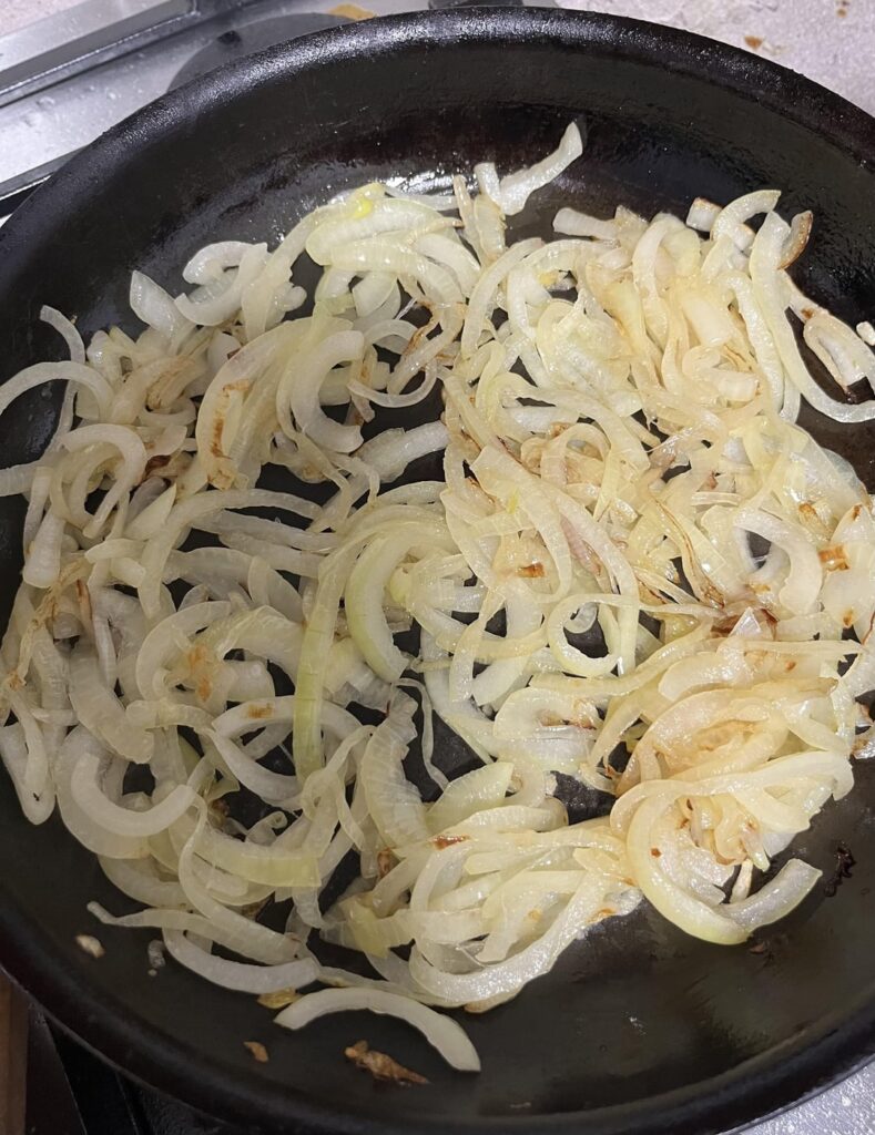 My first caramelised onion. I’m going to add it to every dish