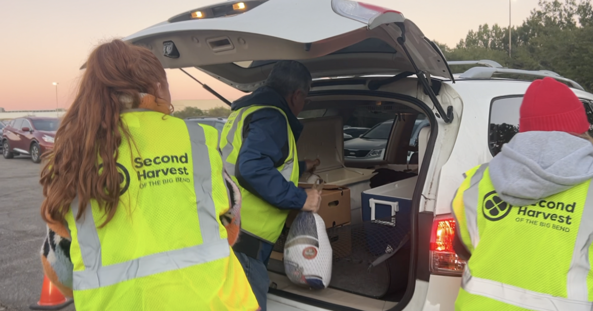 Thanksgiving Food Distribution feeds 1200 families in Leon County