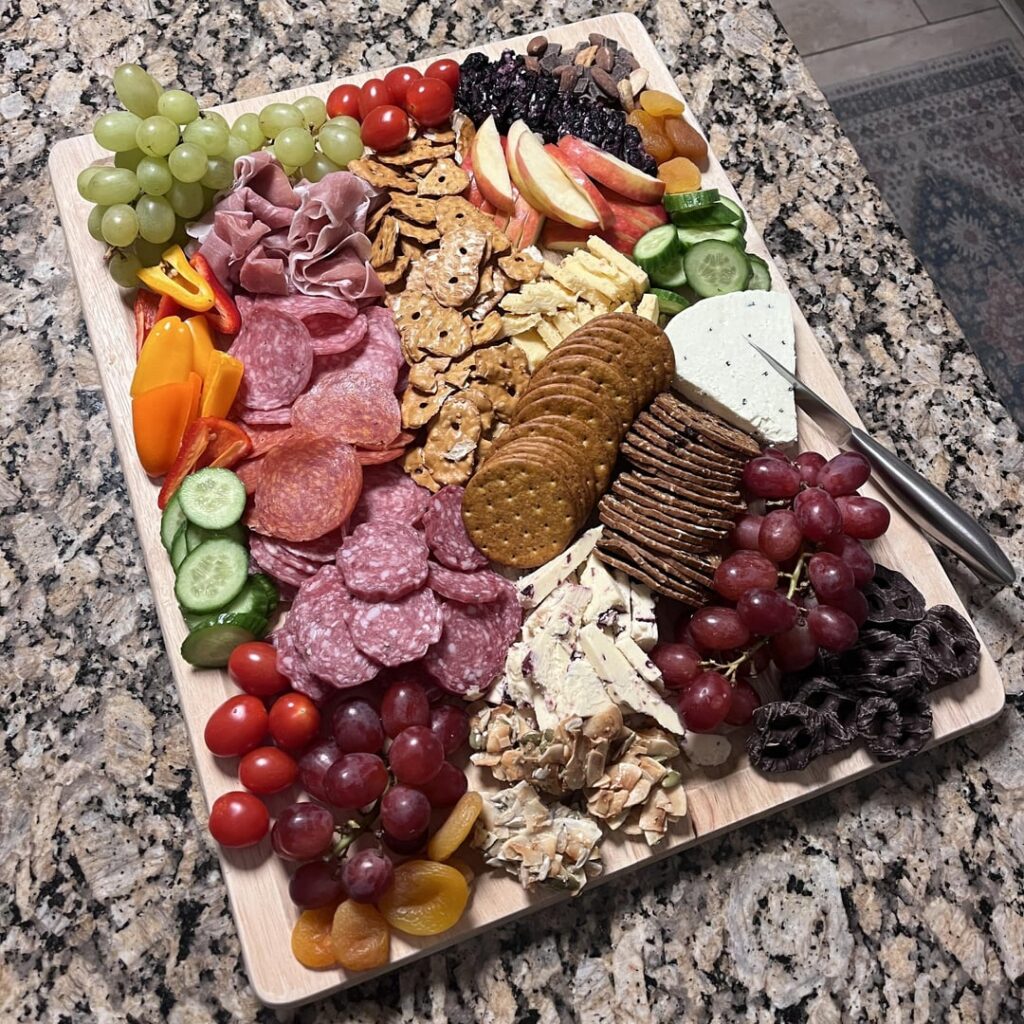 After months of browsing this sub, I put together my first board.