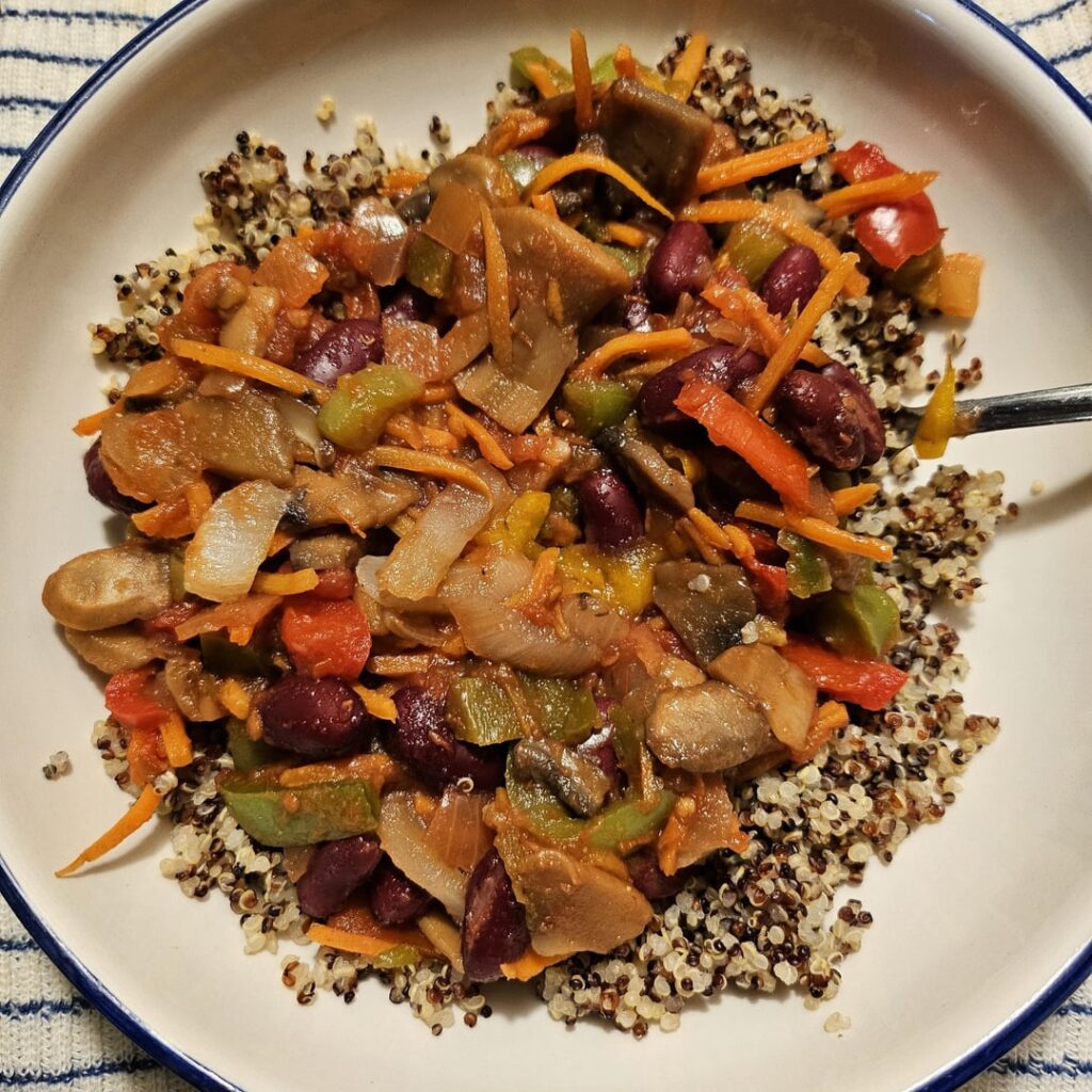 Breakfast quinoa veg bean bowl