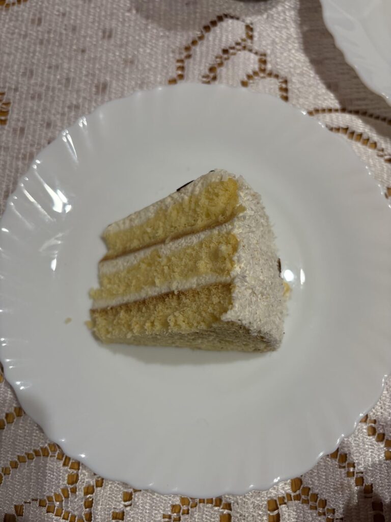 calories (and protein) in this cake?