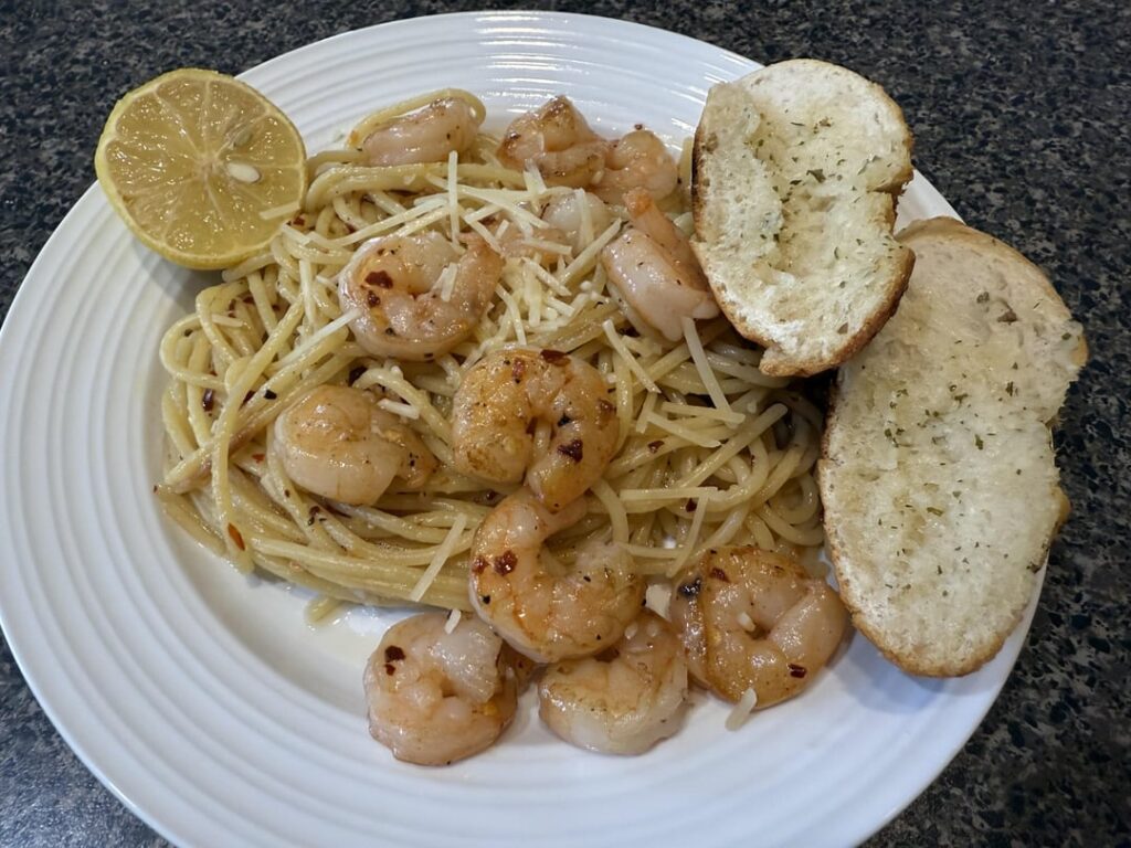 Garlic Butter Shrimp Scampi…Yum! Review Below ⬇️ Garlic Butter Shrimp Scampi…Yum! Review Below ⬇️