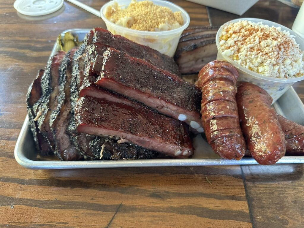2M Smokehouse in San Antonio, TX