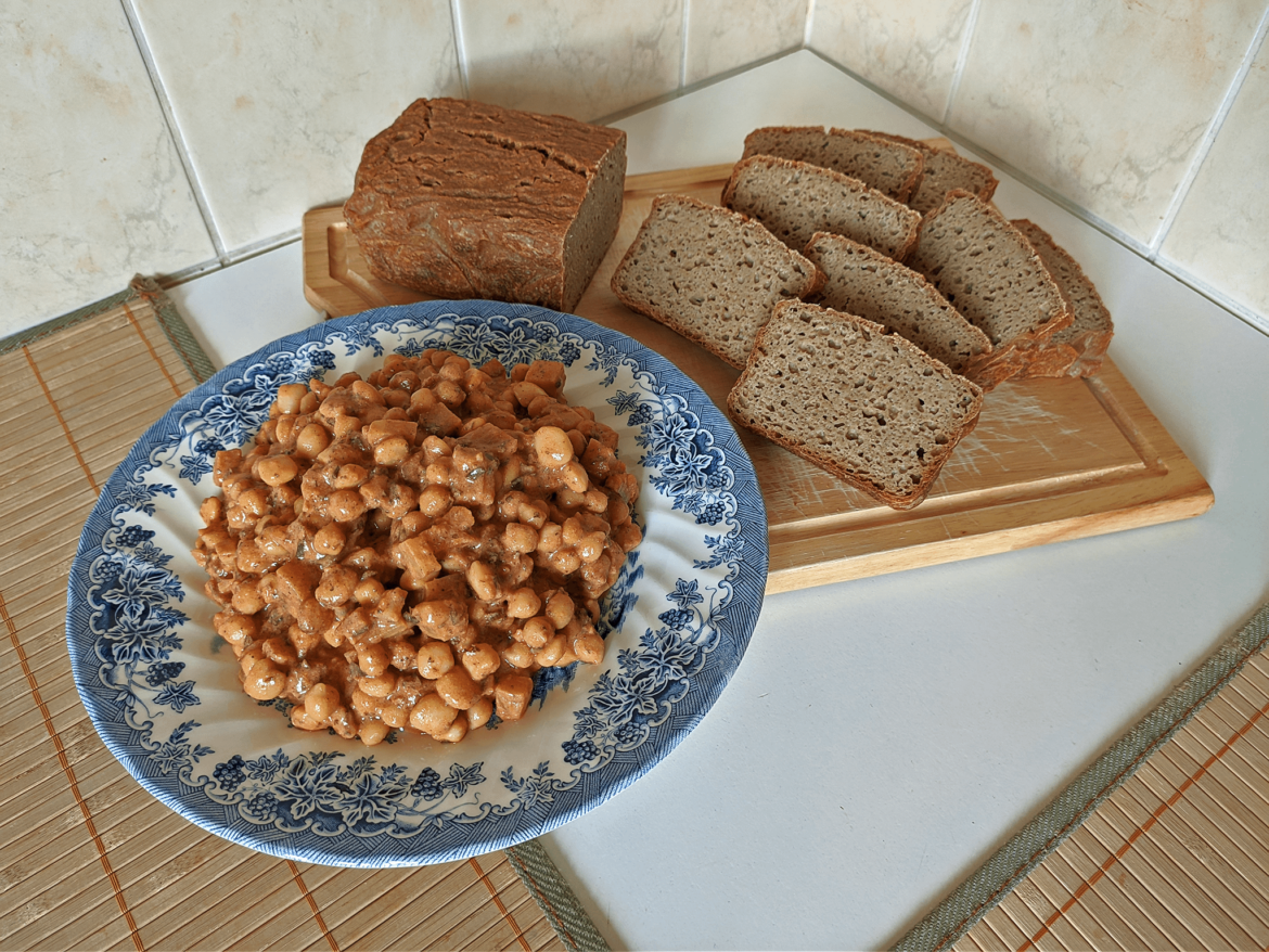Fermented Chickpea and Cicerchia Stew with Sourdough Bread Made from Spelt and Fermented Red Lentils