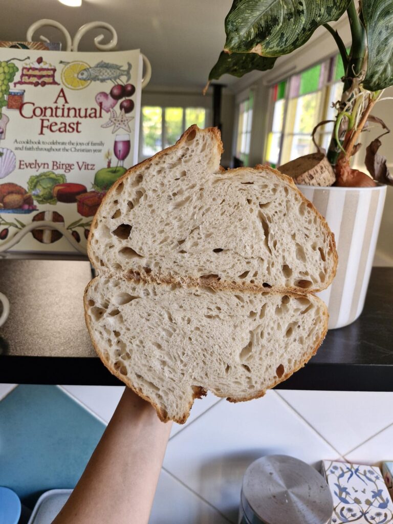 Baked using ‘unfed’ starter and my mind is 🤯 Baked using 'unfed' starter and my mind is 🤯