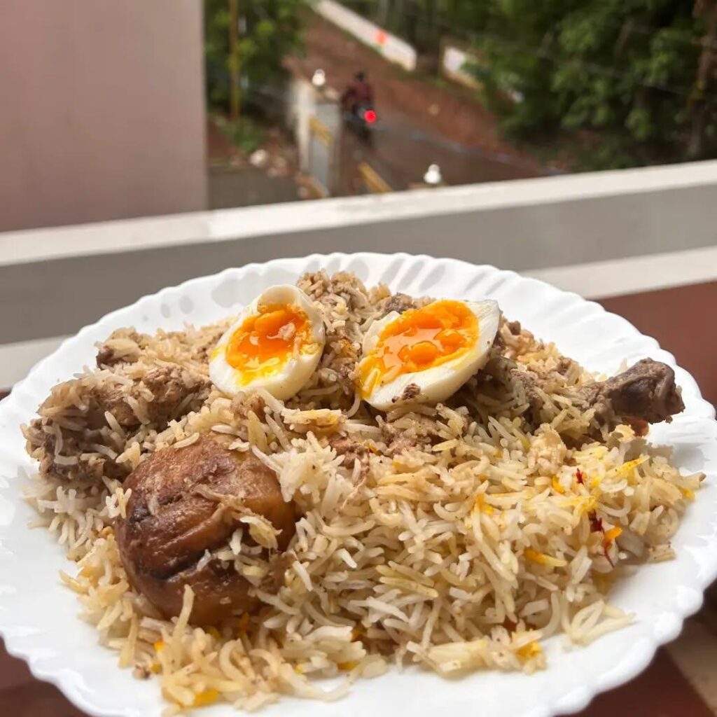 chicken briyani with the most perfect jammy and oozy boiled egg