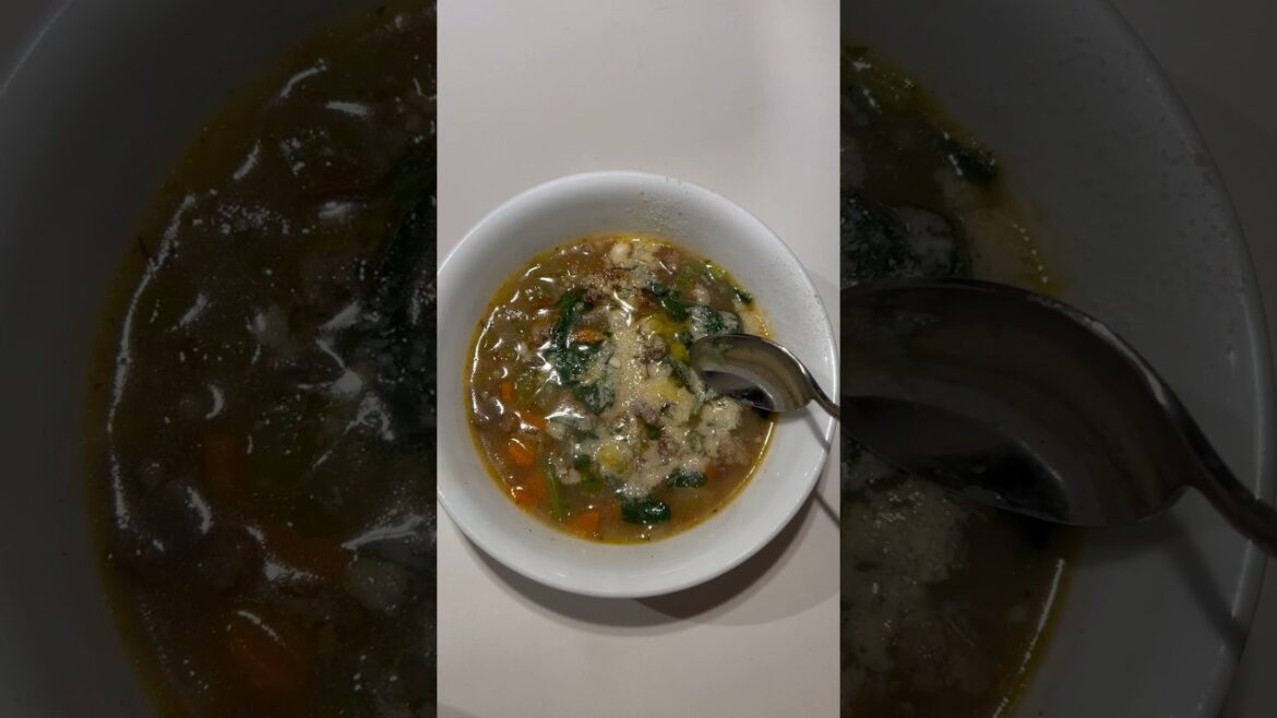 Italian Wedding Soup #italian #wedding #soup #dinner #food #cooking #stew #winter #cozy #pastina