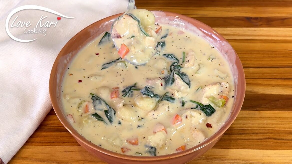 Chicken and Gnocchi Soup like Olive Garden Easy Recipe Chicken and Gnocchi Soup like Olive Garden Easy Recipe
