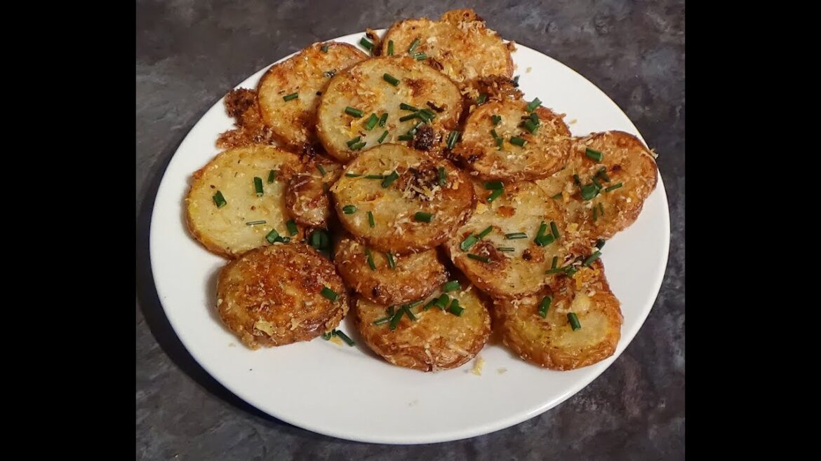 Baked Parmesan Potato Wedges Baked Parmesan Potato Wedges