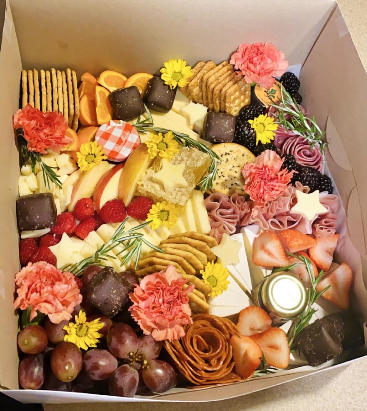 Little Board (Box) for a Coworker’s Birthday!