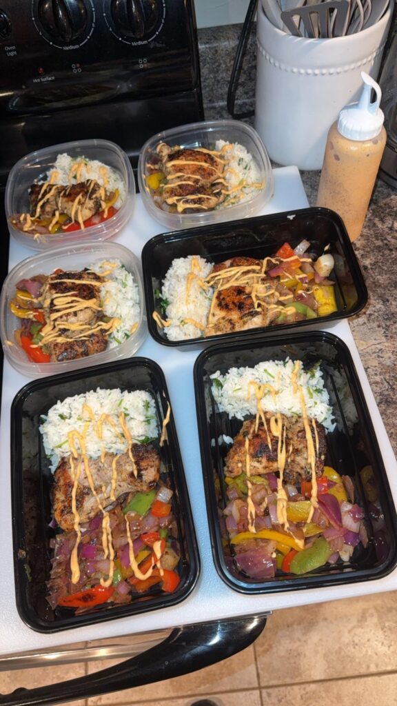 Chipotle chicken with cilantro lime rice and veggies (320 calorie per) Chipotle chicken with cilantro lime rice and veggies (320 calorie per)