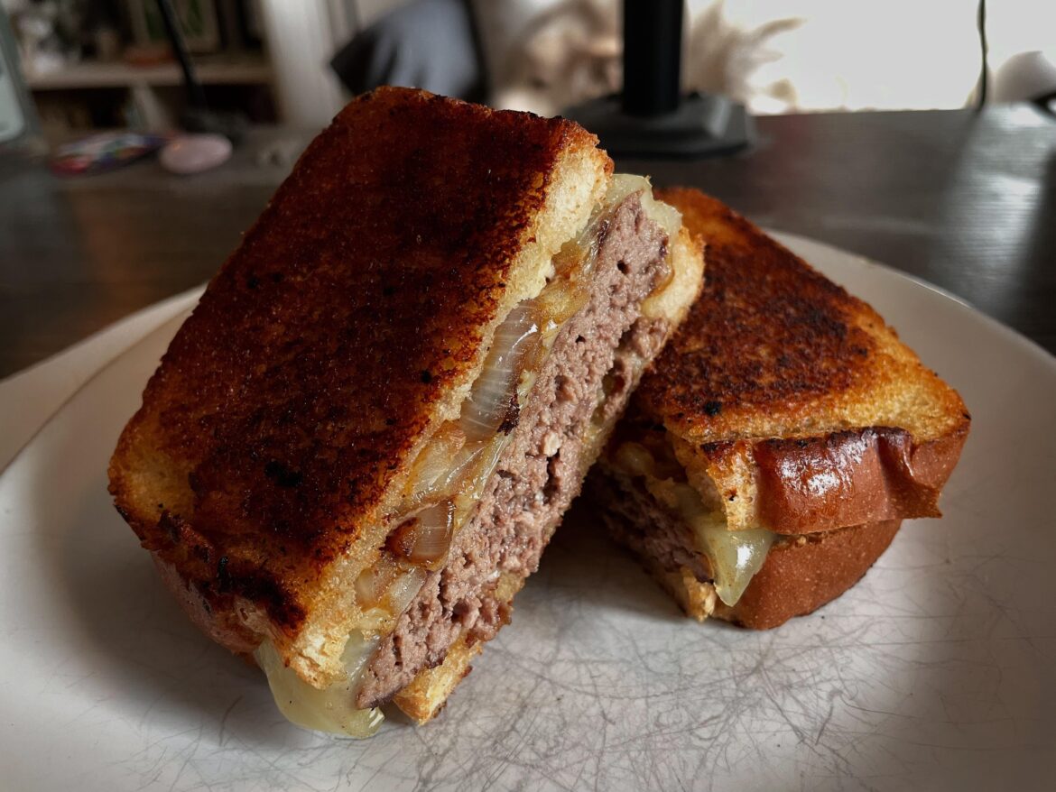 Inspired by this sub to make a patty melt