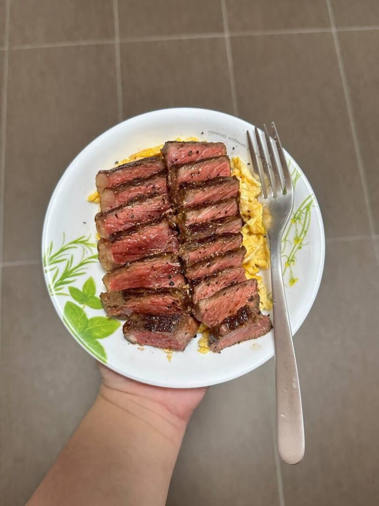 Everytime i cut into a steak, its grey