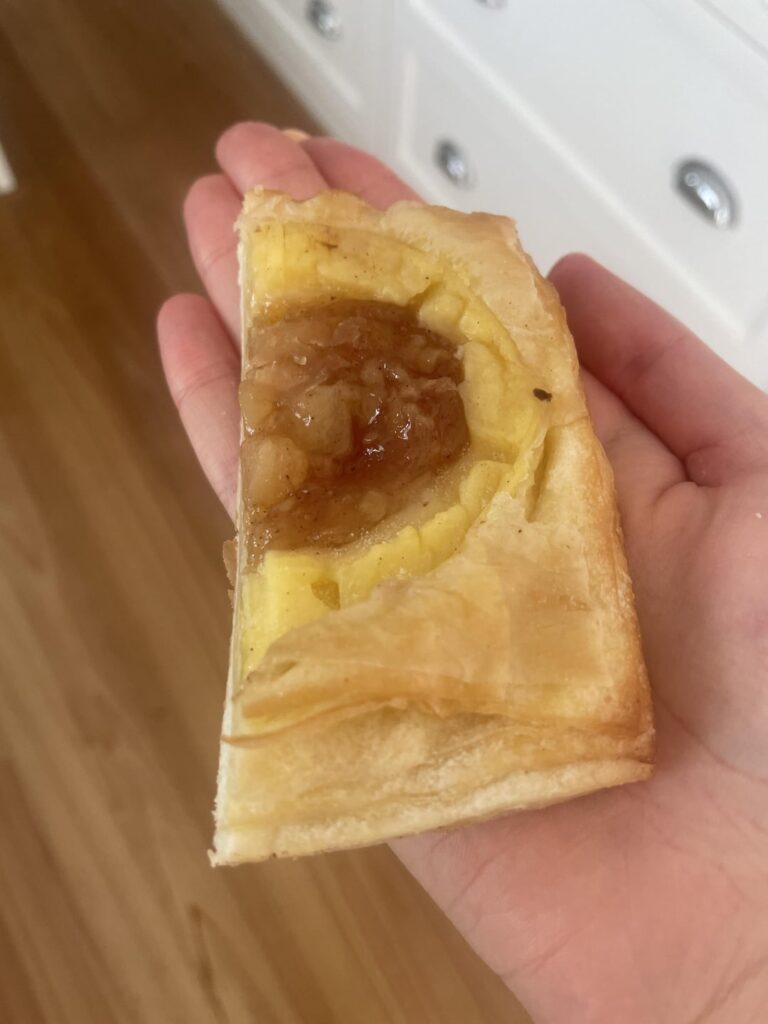 Calories in this apple danish?