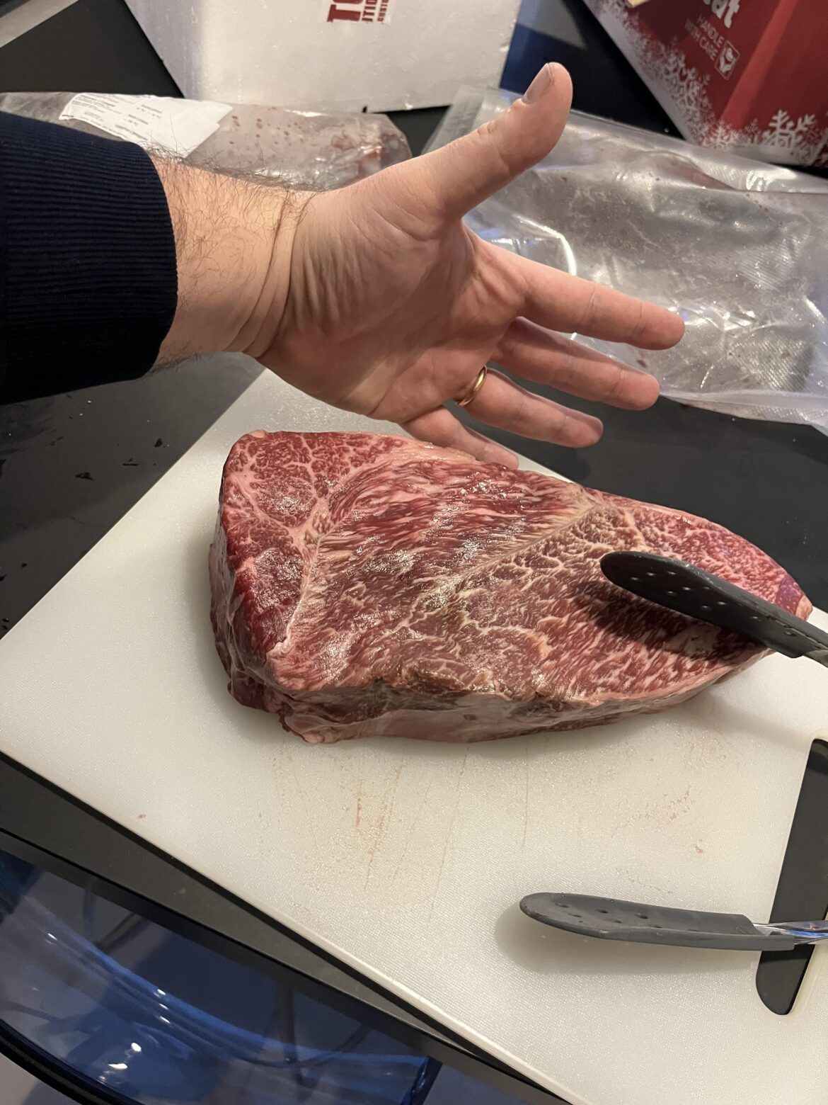 Took a chance on a 2,2lbs A4 Wagyu shoulder