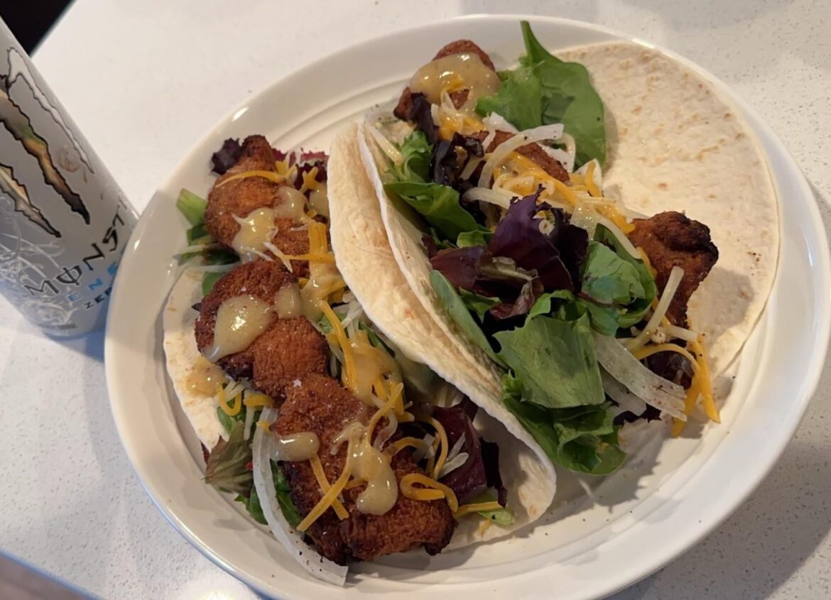 502 calories, 62 G protein, 16 G carbs, 24 G fat 502 calories, 62 G protein, 16 G carbs, 24 G fat