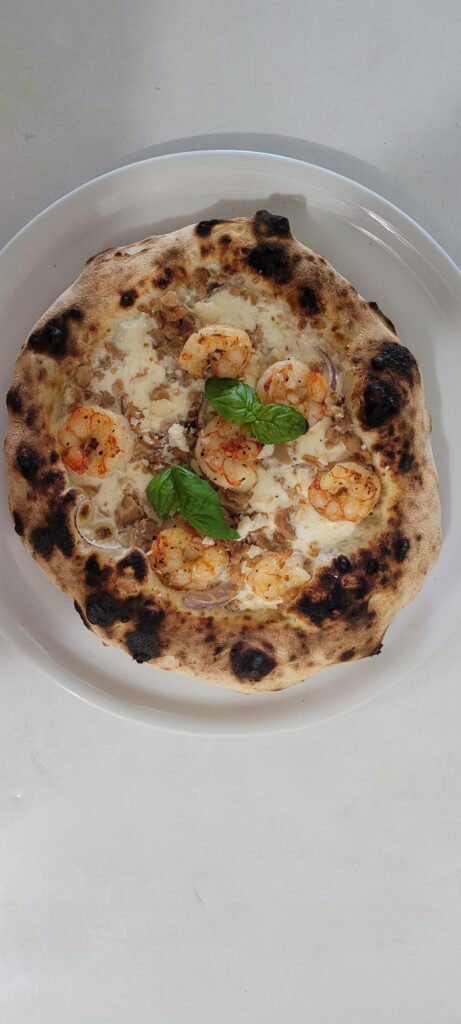 White sauce/ garlic shrimp/ clam