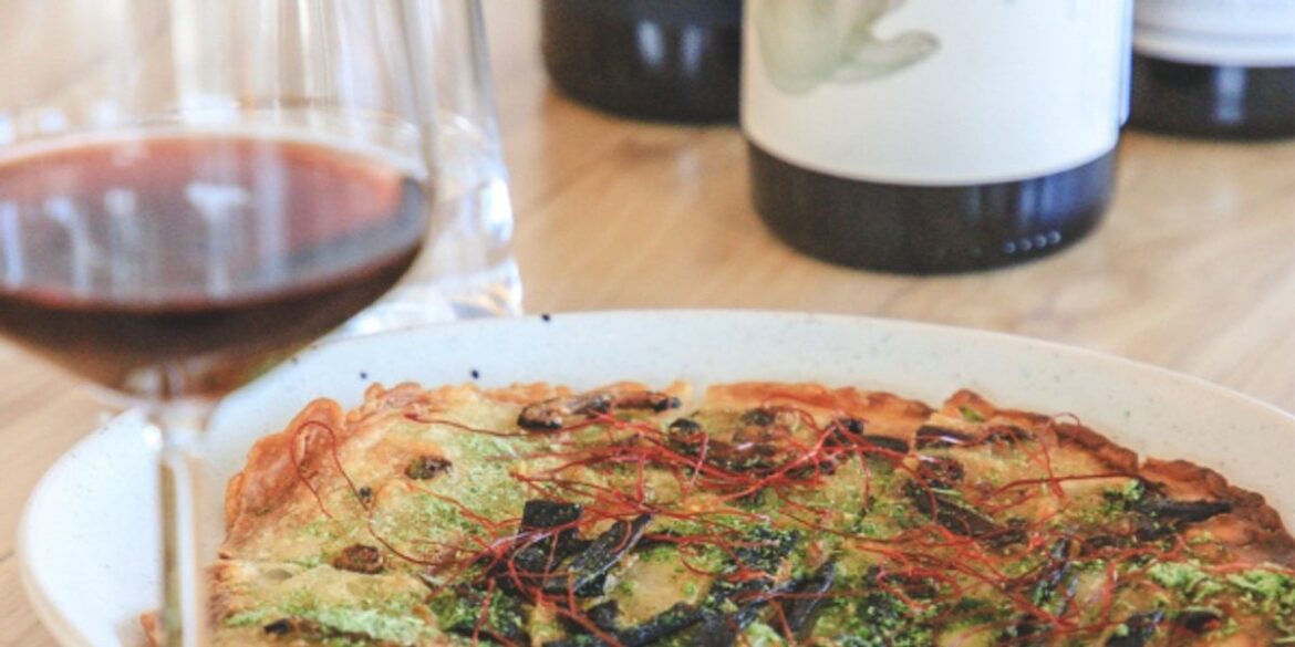 Restaurant Underdog closing to shift to new concept