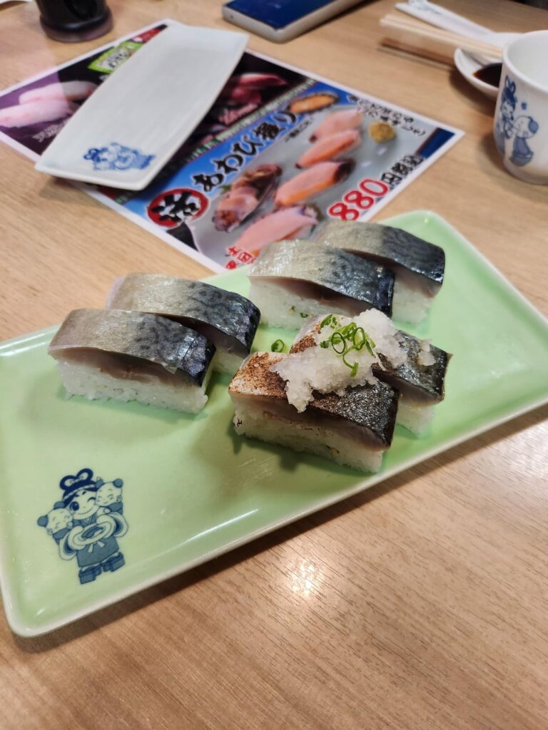 Sushi-go-round in Nagasaki 🍣