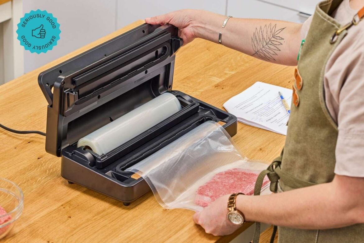 Anyone have experience with the Anova Vacuum Sealer Pro that SeriousEats praises as the best there is?