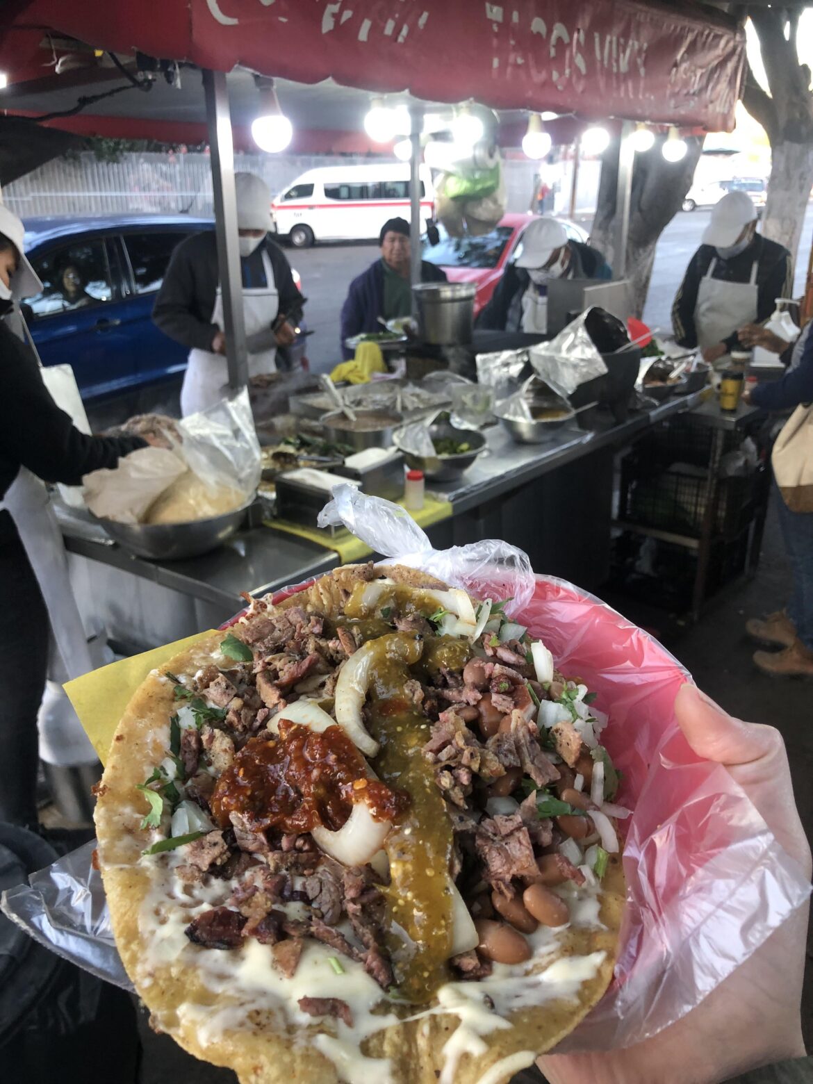 Quesadilla de asada - Tacos Viky