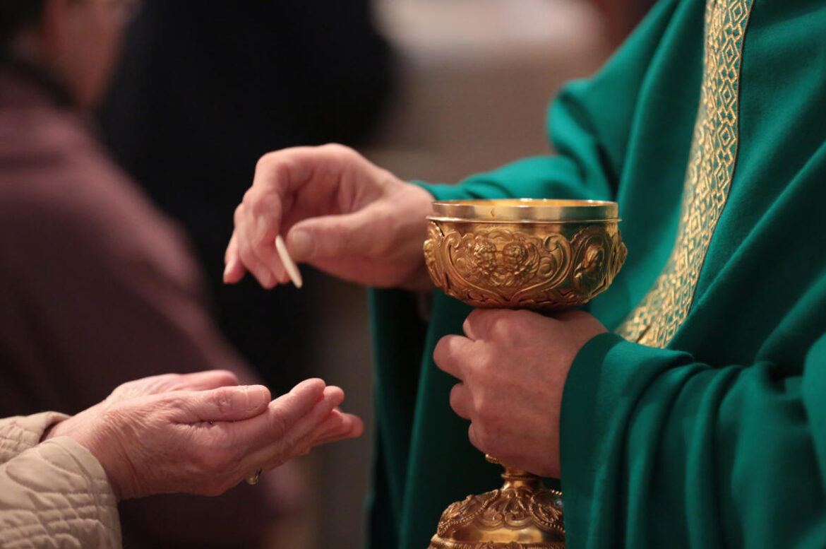 Why the Church of England says non-alcoholic wine and gluten-free bread isn’t allowed in holy communion Why the Church of England says non-alcoholic wine and gluten-free bread isn't allowed in holy communion
