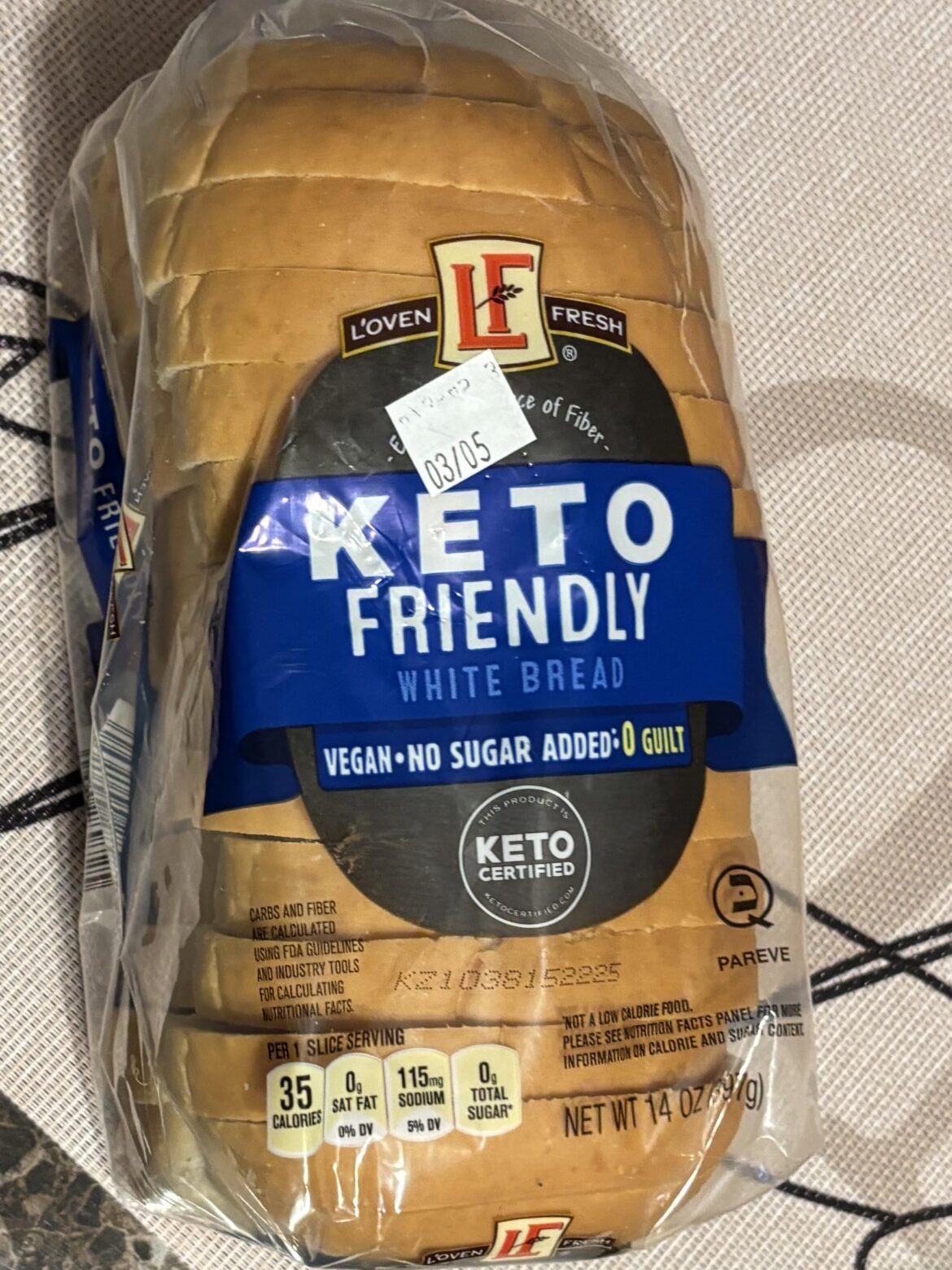 Wanted to share this amazing keto bread I found at Aldi a few weeks ago. 35 calories, 4 grams of protein, 10 grams of fiber, and it tastes JUST like white bread. Biggest pro is that it’s $3 where I’m at.