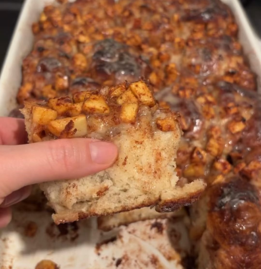 Apple fritter focaccia 😍