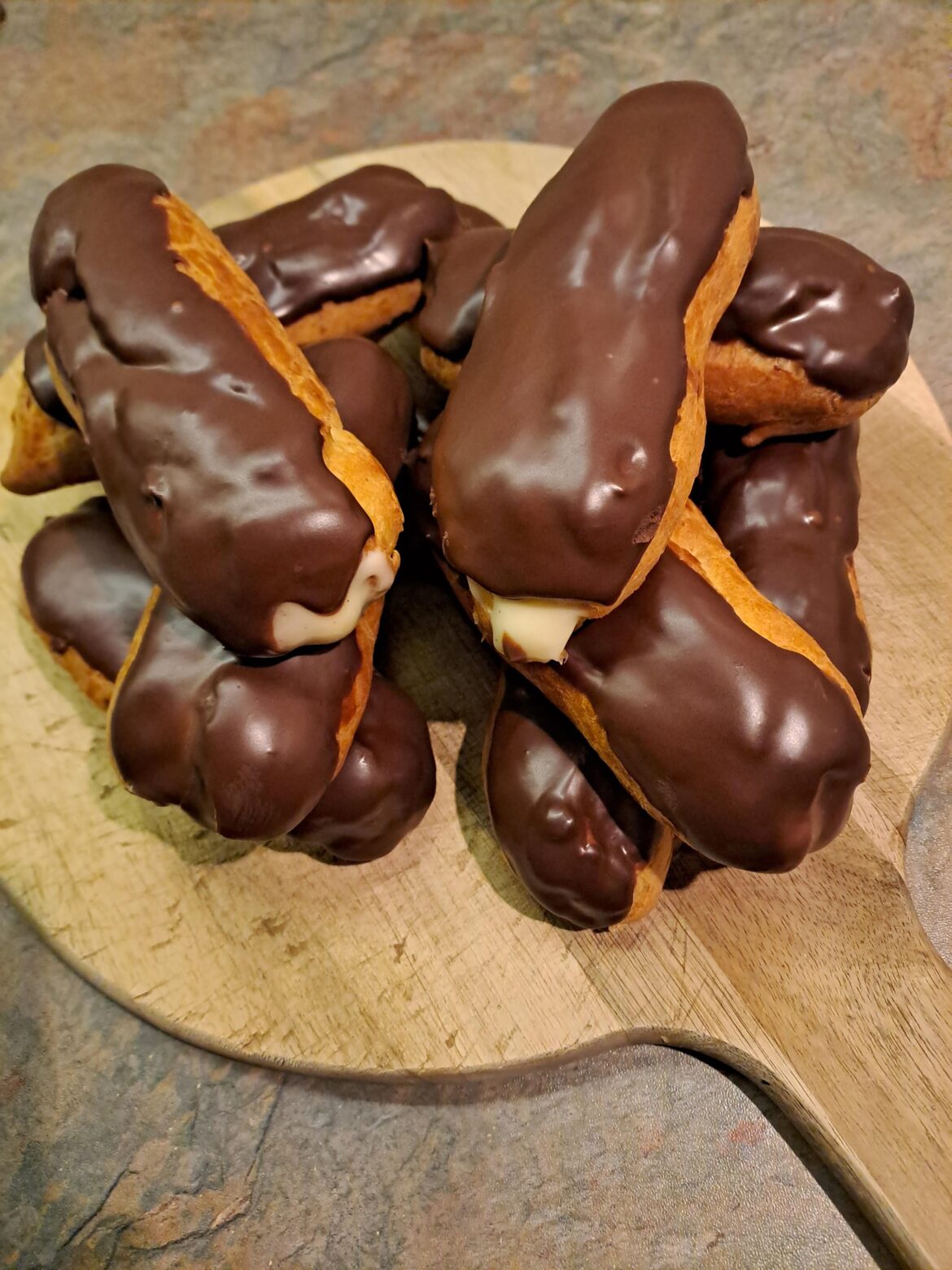 I Éclair an emergency, I won't know how to stop eating these!