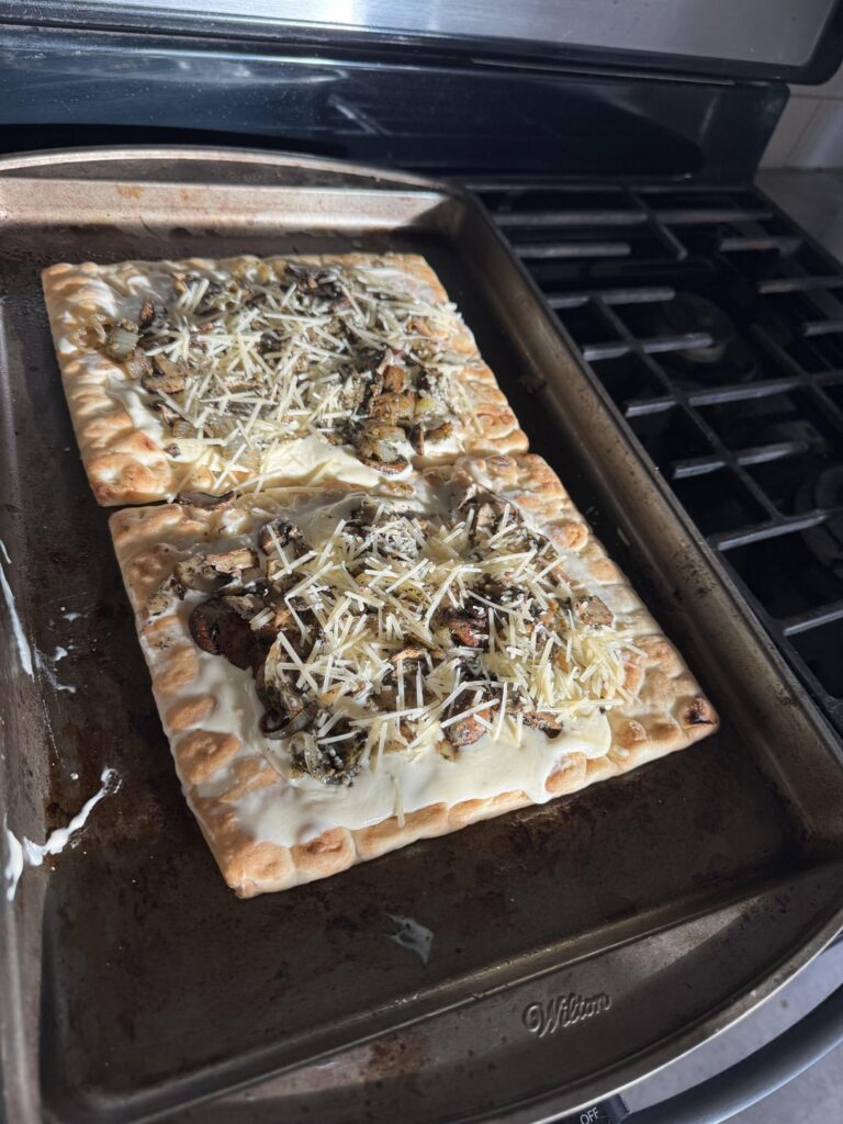 Bruh the mushroom flatbread is so good