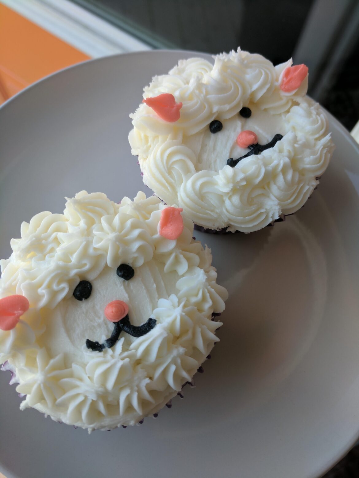 How cute are these? I'm just excited for spring 😅