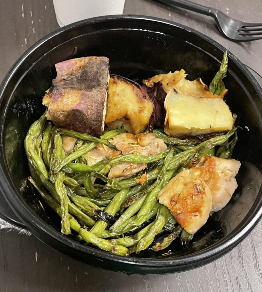 What i eat in a day ~1650 calories and 109g protein