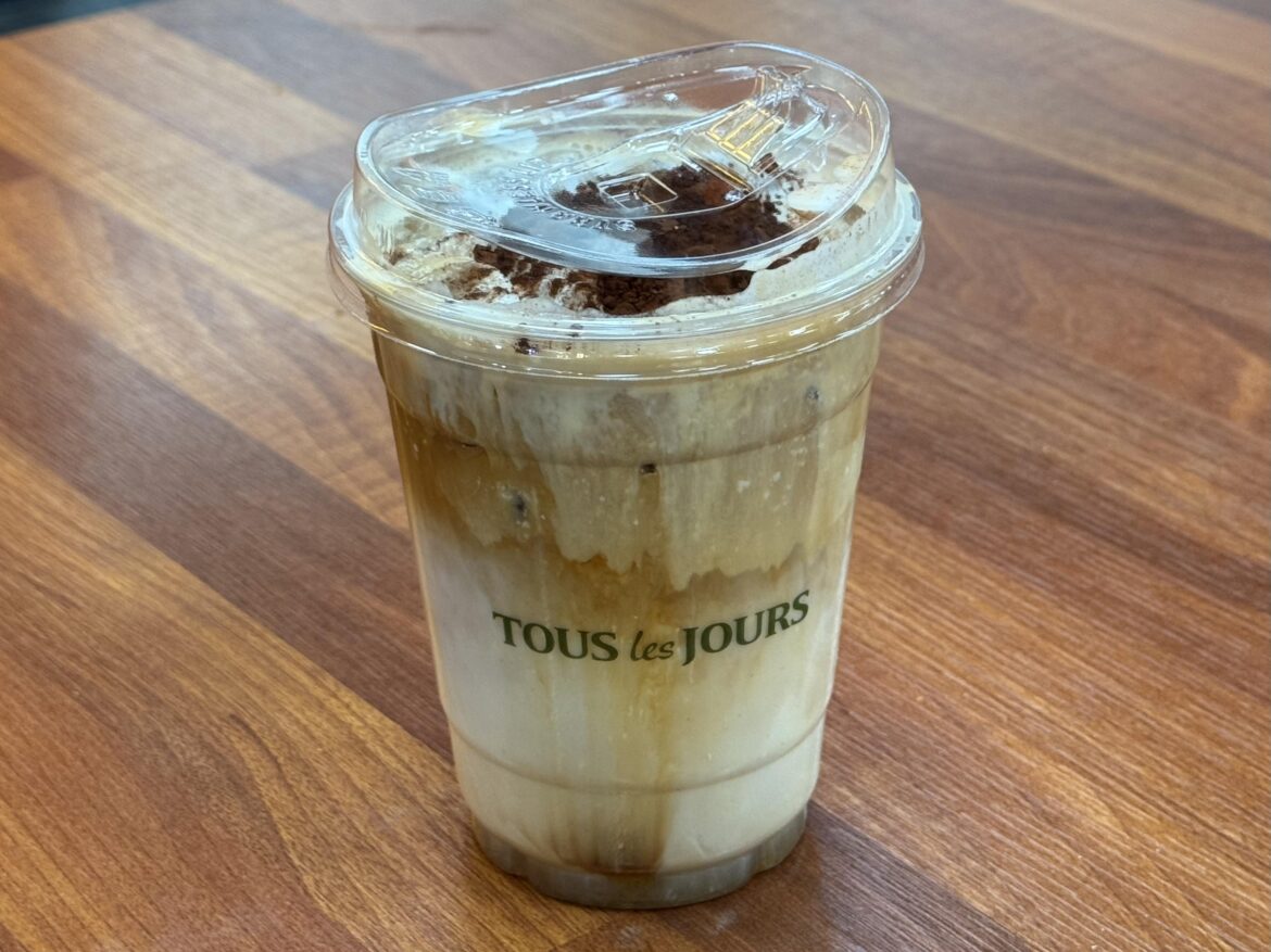 Ice Tiramisu latte from 뚜레쥬르 (TOUS les JOURS)