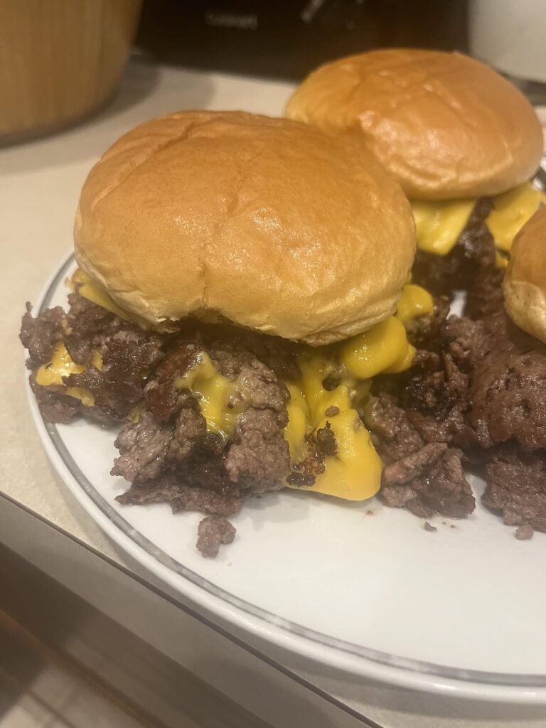 Cheeseburgers!🍔