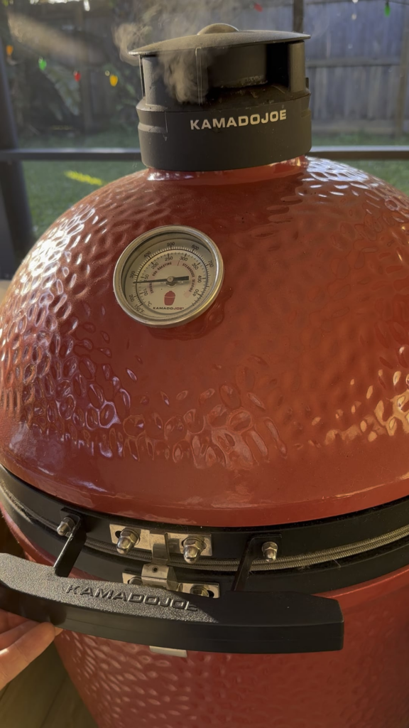 Baby back ribs with applewood smoke ready for kickoff 🏈