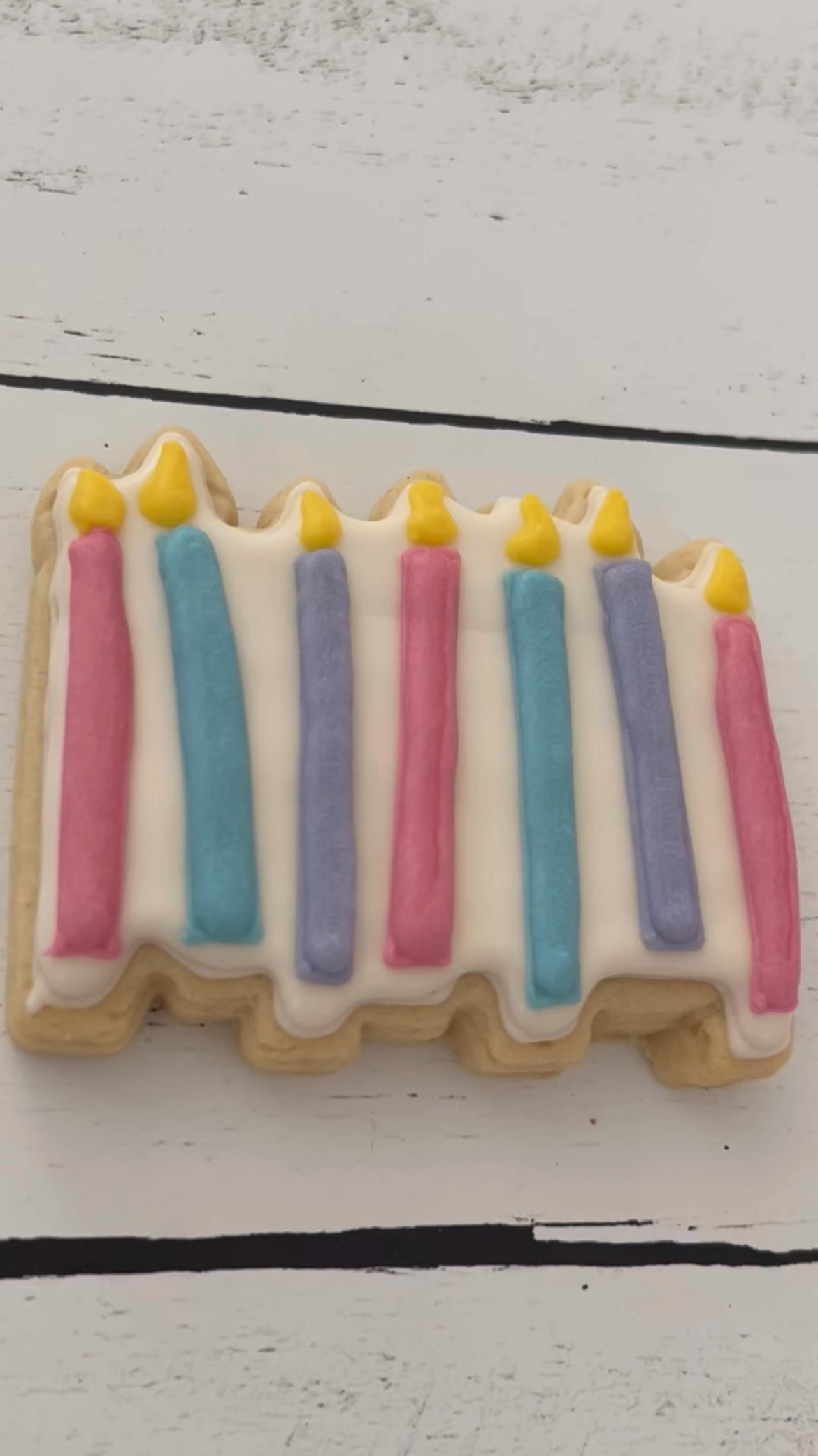 Tweets Cookie markers for the birthday candle win!